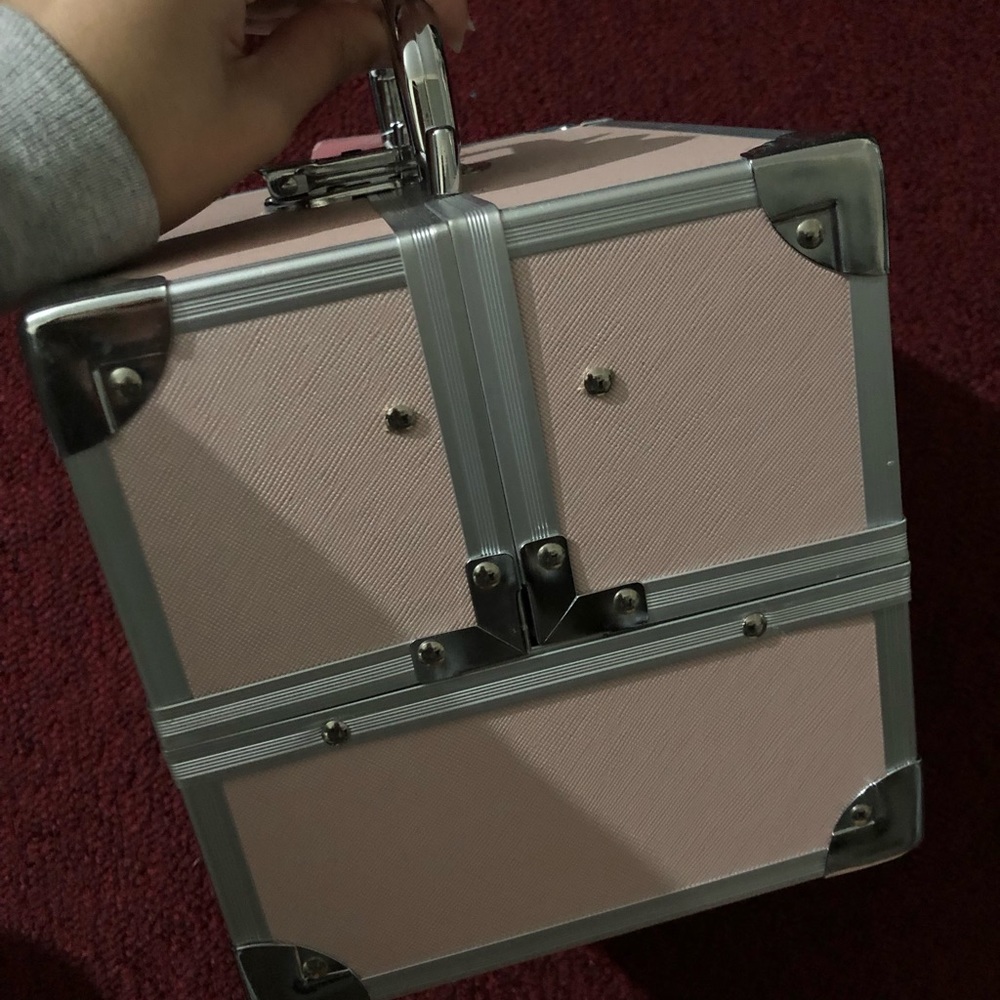 Caboodles box organizer